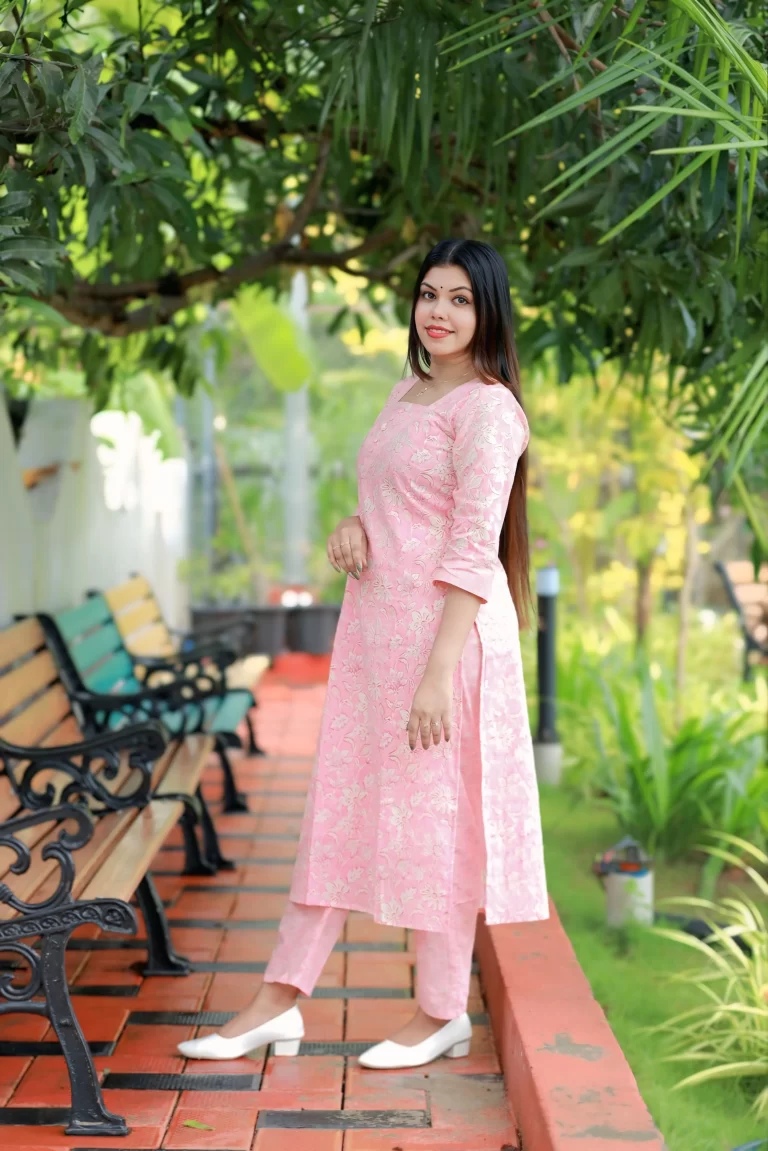 Light pink co-ord set for women – stylish two-piece outfit for casual and party wear.