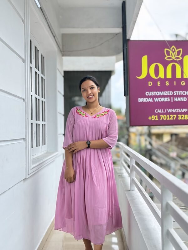 Elegant ethnic and designer outfits displayed at a popular women’s boutique in Kochi, offering stylish clothing for every occasion.