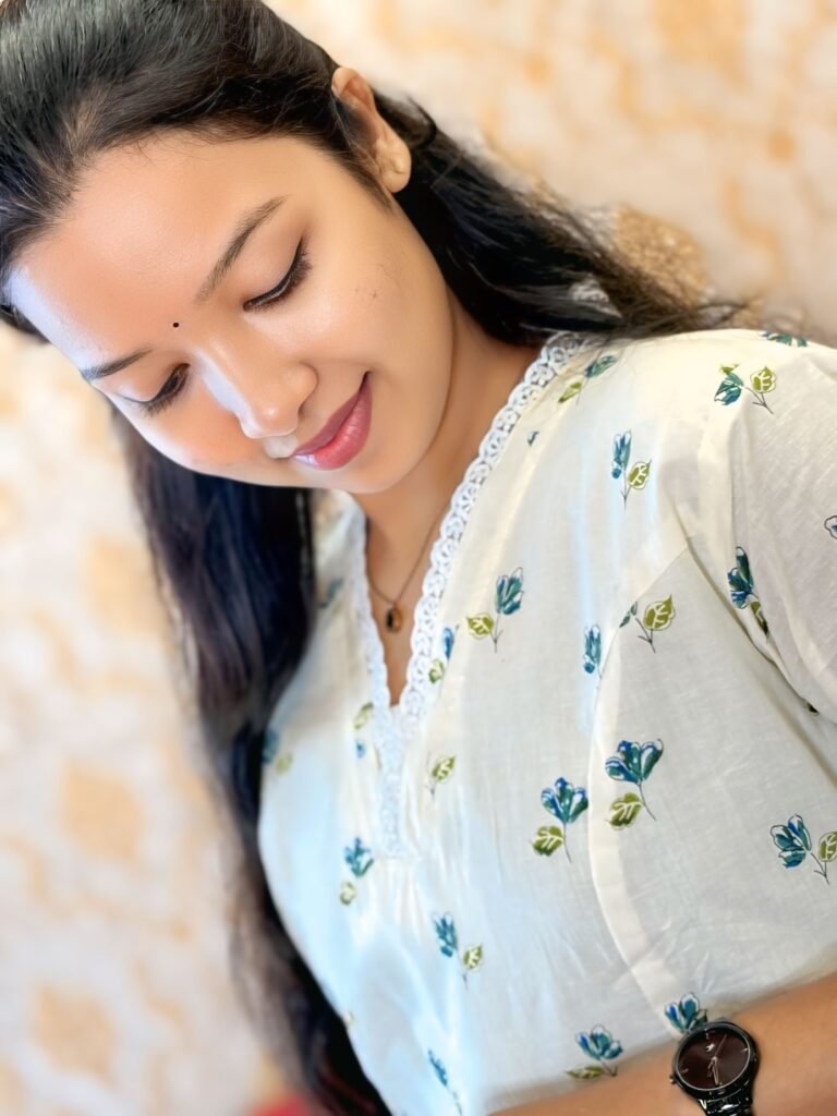 A custom-stitched cotton kurti from Janki Design in Kochi, crafted with fine detailing, perfect fit, and elegant everyday style.