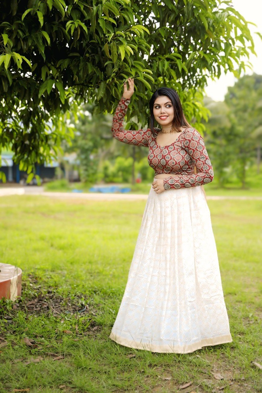 Ready to Wear Dhavani Set – Fully Stitched Traditional Dress